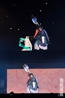 「超歌舞伎『積思花顔競（つもるおもいはなのかおみせ）』」より。