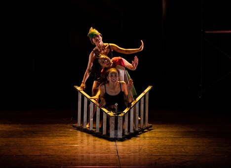 BATIKレパートリーズ vol.3より。（撮影：関瑠惟）