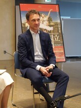 「ウィーン国立バレエ団 2018年来日公演」記者会見より。マニュエル・ルグリ。