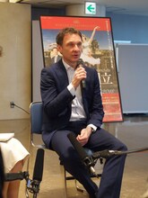「ウィーン国立バレエ団 2018年来日公演」記者会見より。マニュエル・ルグリ。
