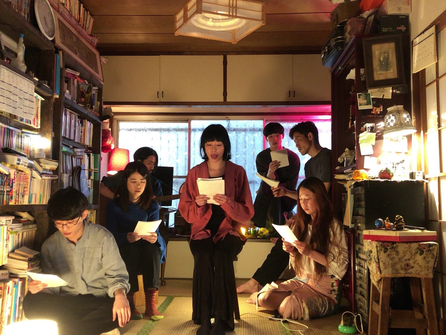 劇団子供鉅人 本公演ニューカウント vol.8「ハミンンンンンング」リーディングの様子。