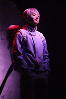 舞台「十二大戦」より、橋本祥平演じる断罪兄弟・兄。