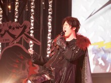 「新感線☆RS『メタルマクベス』」の製作発表記者会見、スペシャルLIVEより、尾上松也。