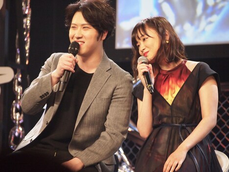 disc2に出演する尾上松也（左）と大原櫻子（右）。