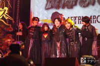 「新感線☆RS『メタルマクベス』」の製作発表記者会見、スペシャルLIVEの様子。