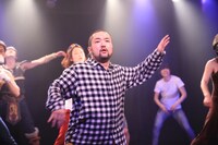 大長編 男肉 du Soleil「団長の96時間」より。（Photo by officeDESSE）