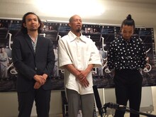 「談ス・シリーズ第三弾」囲み取材の様子。左から平原慎太郎、大植真太郎、森山未來。