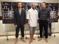「談ス・シリーズ第三弾」囲み取材の様子。左から平原慎太郎、大植真太郎、森山未來。