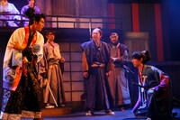 舞台「信長の野望・大志-春の陣-天下布武～金泥の首編～」より。(c)洲脇理恵（MAXPHOTO）