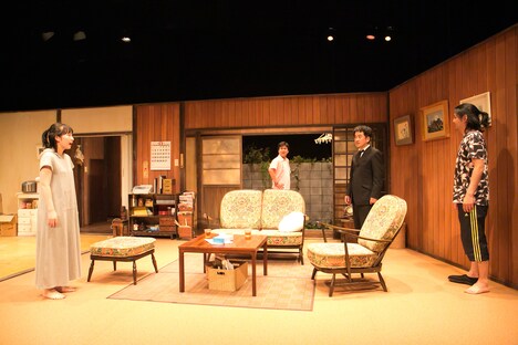 小松台東「消す」より。(撮影:保坂萌)