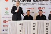 左から東京オリンピック・パラリンピック競技大会組織委員会の森喜朗会長、中村扇雀、中村鴈治郎。
