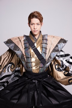 花園直道とパク ジュニョンのコラボステージ再び It S Showtime ステージナタリー