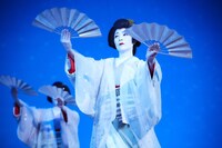 「第94回 東をどり」舞台ざらいの様子。（撮影：公文健太郎）