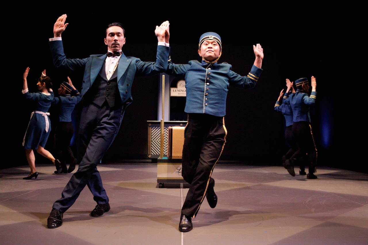 「レニングラード・ホテル」再演と新作「Triplet in Spiral」が連続上演