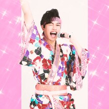 芹沢尚哉扮する良怪成敦史。