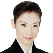 宝塚初のアンフィシアター公演、クリスマスシーズン描く花組「Delight Holiday」