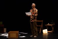 神奈川・かなっくホールでの「病める舞姫の私」ショーイングより。（撮影：＠おおたこうじ）