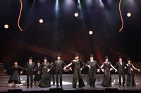 「SHOW STOPPERS!!」より。（撮影：花井智子）