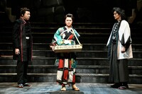 シアターコクーン・オンレパートリー2018「ニンゲン御破算」より。（撮影：細野晋司）