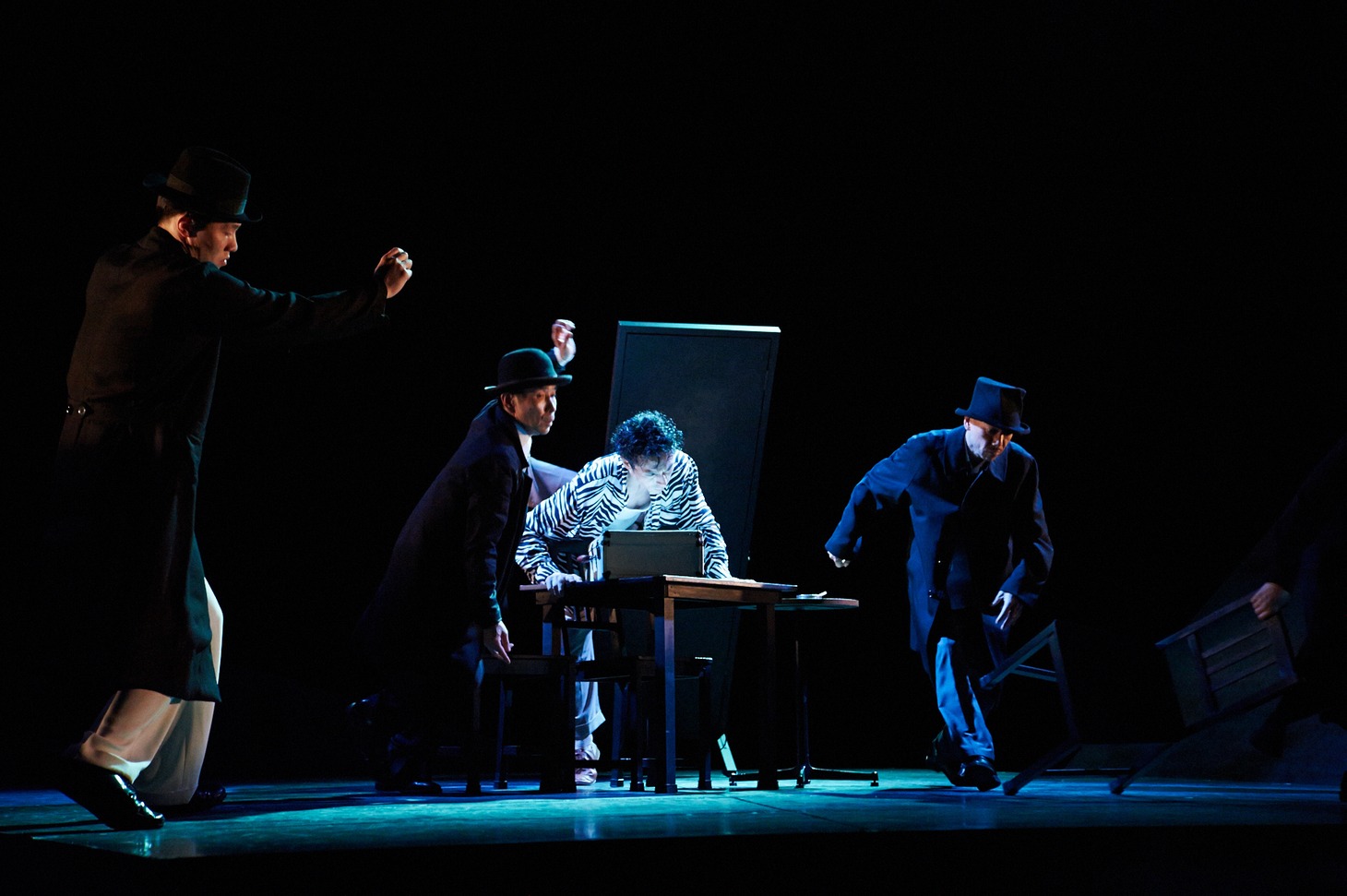 NAPPOS PRODUCE「斜面」より。