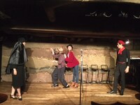 山内雅子プロデュース「灼熱の巴里」より。