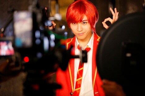 井澤勇貴扮するおそ松。