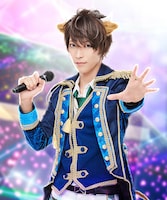 小林涼扮する柚木真哉。