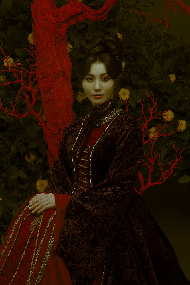 壮一帆扮するアナベル。