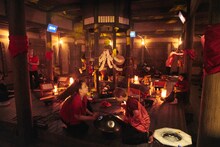 庭劇団ペニノ「蛸入道 忘却ノ儀」ゲネプロより。（撮影：杉能信介）