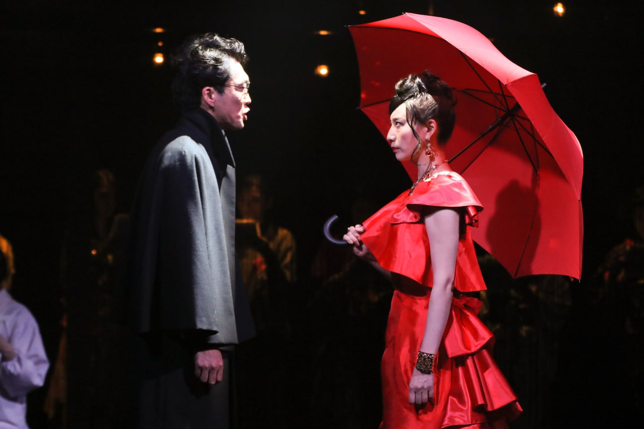 池下重大＆大空ゆうひ主演、太宰治作品をちりばめた「グッド・バイ」開幕