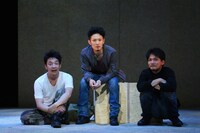 さいたまネクスト・シアター0（ゼロ）世界最前線の演劇1「ジハード―Djihad―」より。（撮影：宮川舞子）