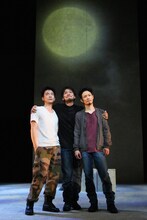 さいたまネクスト・シアター0（ゼロ）世界最前線の演劇1「ジハード―Djihad―」より。（撮影：宮川舞子）