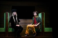 「銀河鉄道999 40周年記念作品 舞台『銀河鉄道999』～GALAXY OPERA～」より。（撮影：源かつみ）