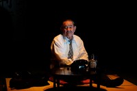 「渡辺哲 ひとり芝居『カクエイはかく語りき』」より。