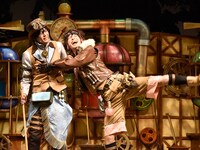 ミュージカル「MEMORY BOYS～想い出を売る店～」先行お披露目公演より。