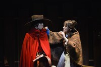 「銀河鉄道999 40周年記念作品 舞台『銀河鉄道999』～GALAXY OPERA～」より。（撮影：源かつみ）