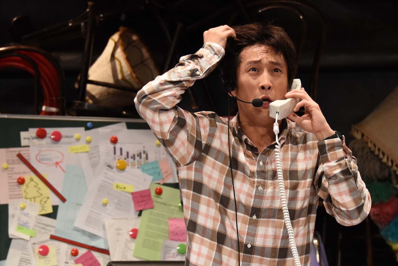 成河「フリー・コミティッド」開幕、38役演じ分けに「肺もう1つ欲しい」