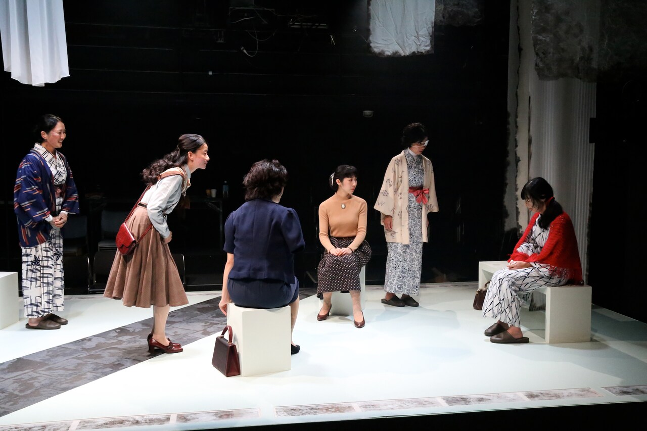 On7「その頬、熱線に焼かれ」再演、原爆に肌を焼かれた女性たち描く