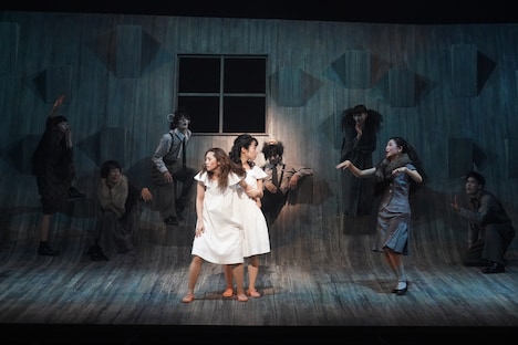 「半神」より。（撮影：田中亜紀）