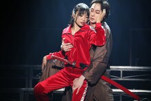 つかこうへい生誕70年記念特別公演「『新・幕末純情伝』FAKE NEWS」より。