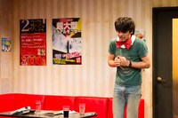 劇団献身 第11回本公演「死にたい夜の外伝」より。