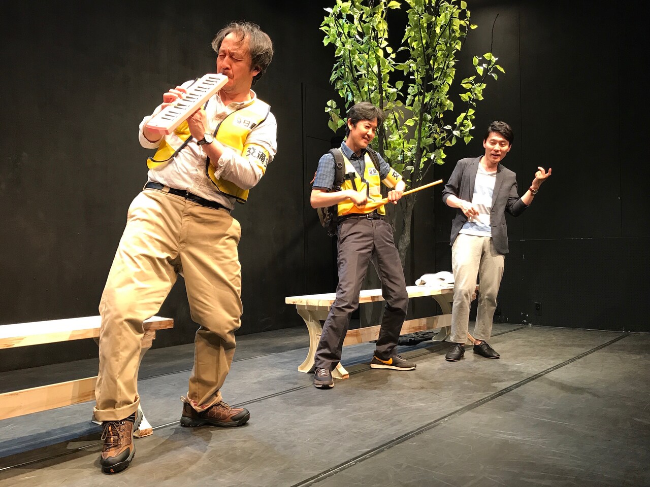 それぞれに事情抱えた男たち描く、切実「切実」が開幕