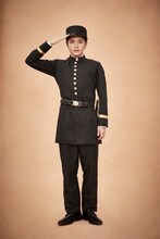 伊崎龍次郎扮する小沼武一。