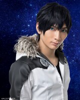 校條拳太朗演じるスバル・イチノセ。