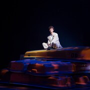 研ぎ澄まされた言葉と空間が与える衝撃、藤田貴大の新作「BOAT」開幕