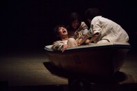 「BOAT」より。（撮影：井上佐由紀）