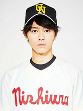 猪野広樹扮する阿部隆也。