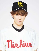 西銘駿扮する三橋廉。