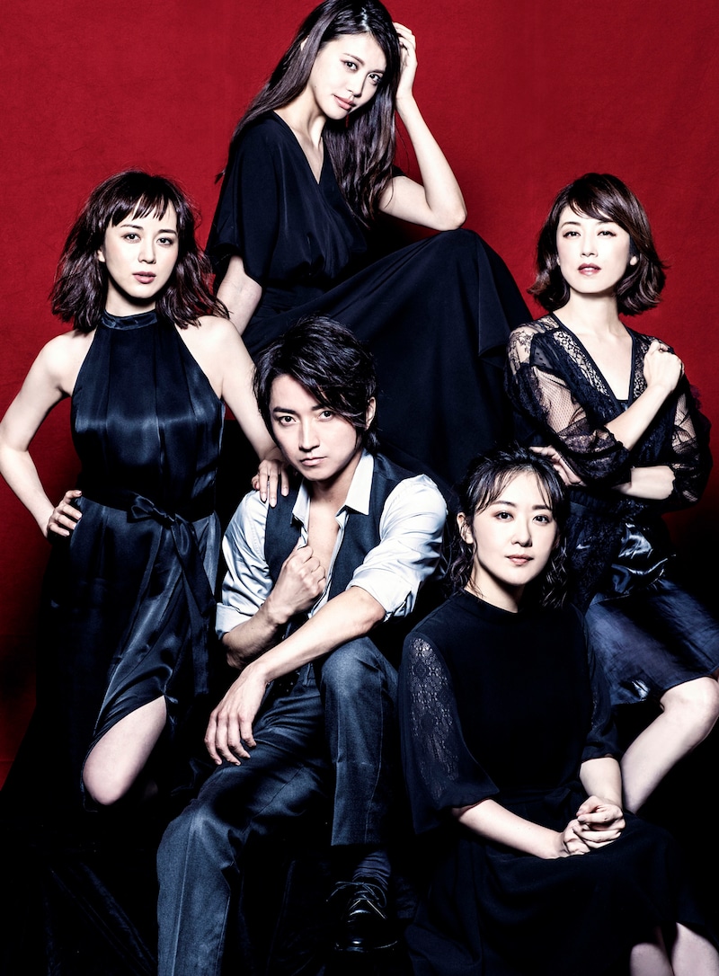 「プラトーノフ」出演者。中央から時計回りに藤原竜也、比嘉愛未、中別府葵、高岡早紀、前田亜季。