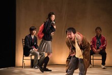 モダンスイマーズ「句読点三部作連続上演 第三弾『死ンデ、イル』」より。